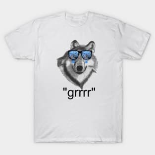 Grey Wolves Under Threat from Drilling in the Arctic T-Shirt